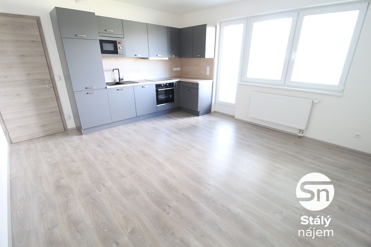 Pronájem bytu 2+kk 50 m² – fotografie 3