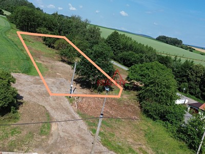 Grundstück zum Kauf, 2.335 m² (2 von 9)