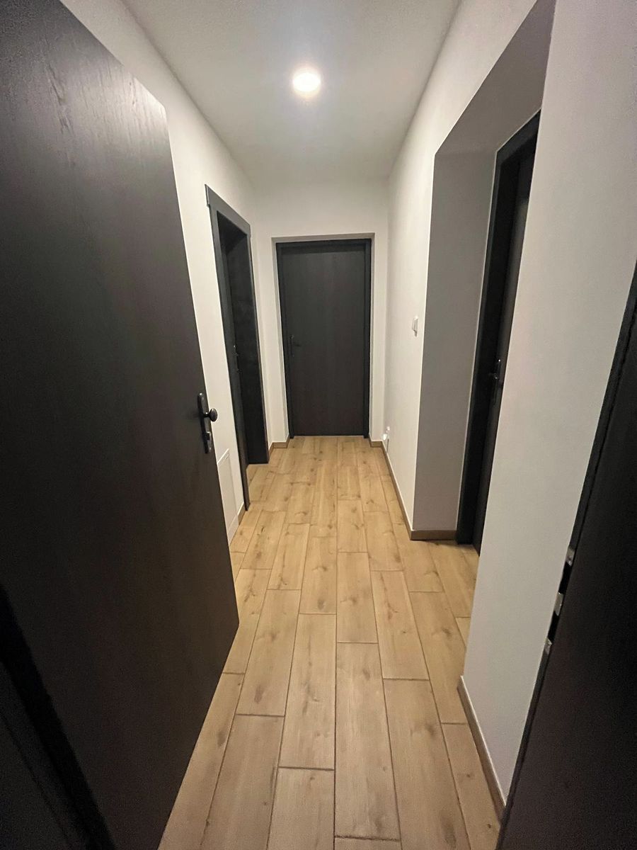 Pronájem bytu 2+kk 60 m² – fotografie 2