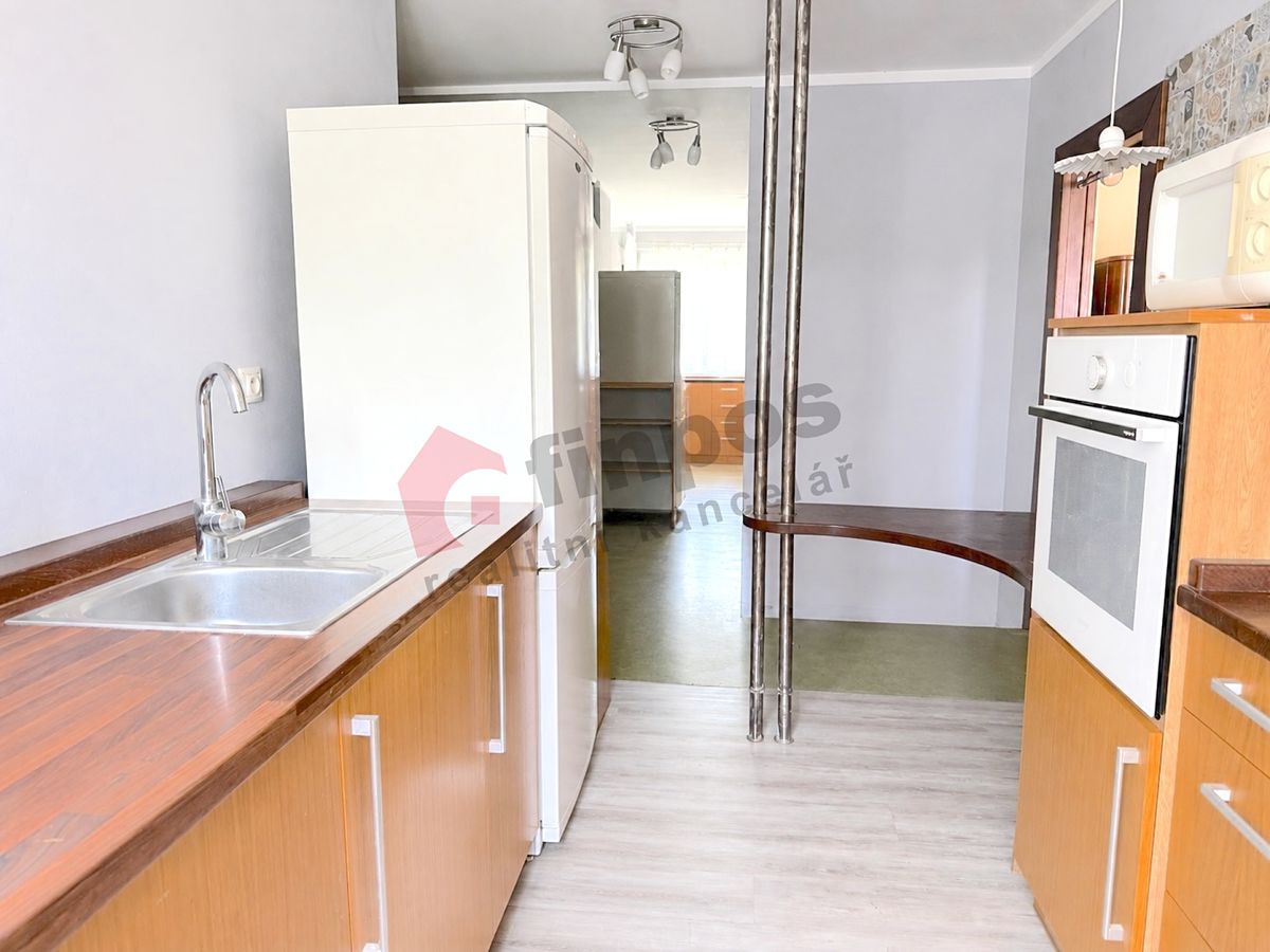 Pronájem bytu 3+1 65 m² – fotografie 2