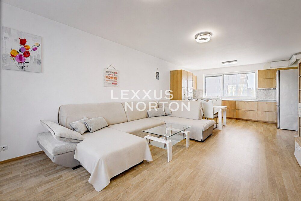 Pronájem bytu 3+kk 90 m²