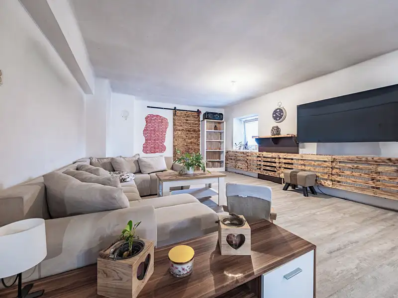Prodej rodinného domu 203 m², pozemek 544 m², Maršovice – náhled fotky 1
