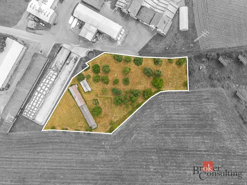 Prodej komerčního pozemku 5636 m², Val – náhled fotky 2