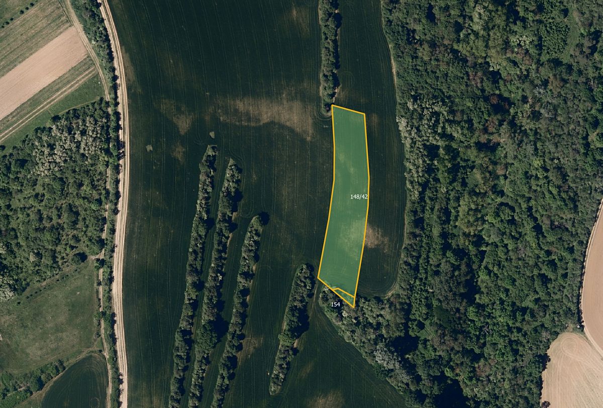 Prodej pole 5787 m²