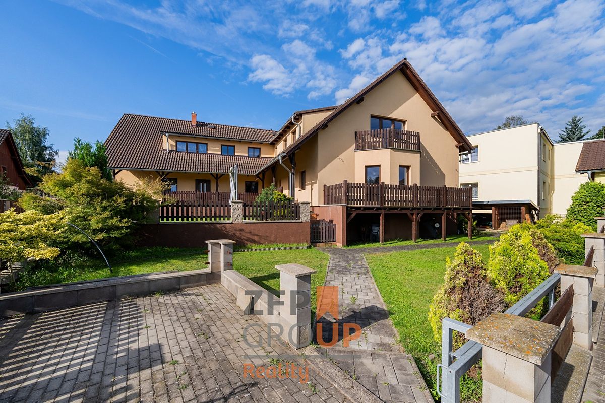 Prodej rodinného domu 476 m², pozemek 3048 m² – fotografie 5