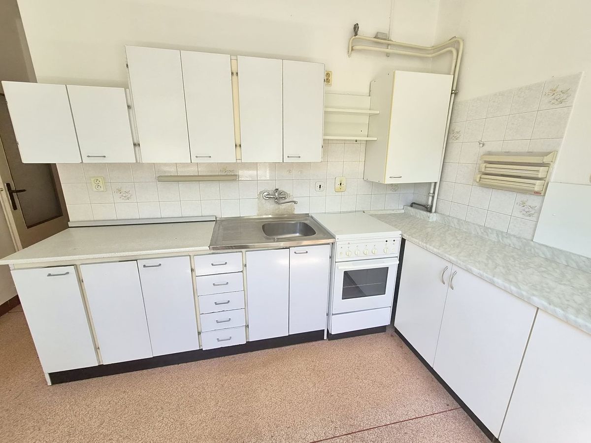 Pronájem bytu 3+1 73 m² – fotografie 4