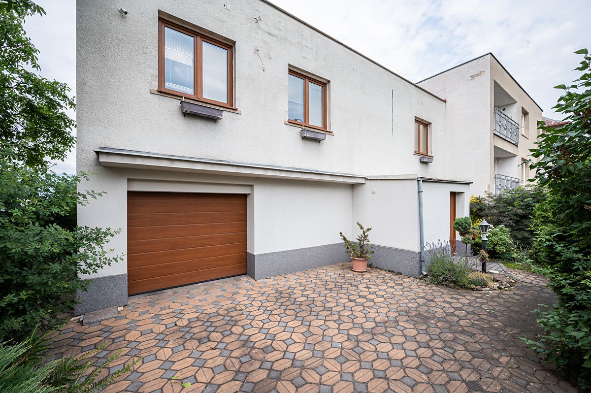 Prodej rodinného domu 168 m², pozemek 489 m²