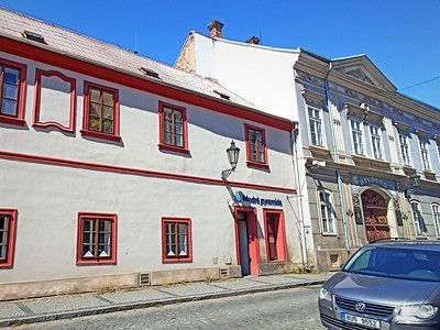 Pronájem obchodního prostoru 44 m²