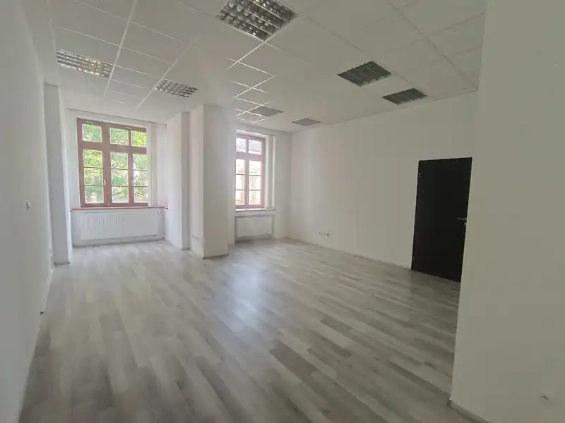 Pronájem kanceláře 87 m², Šumperk – náhled fotky 1
