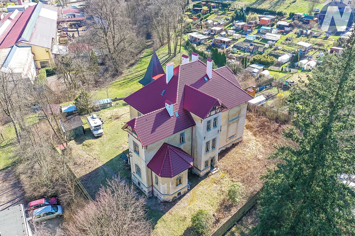 Prodej vícegeneračního domu 812 m², pozemek 2001 m² – fotografie 4