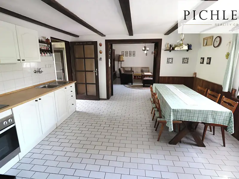 Prodej rodinného domu 160 m², pozemek 788 m², Hracholusky – náhled fotky 3