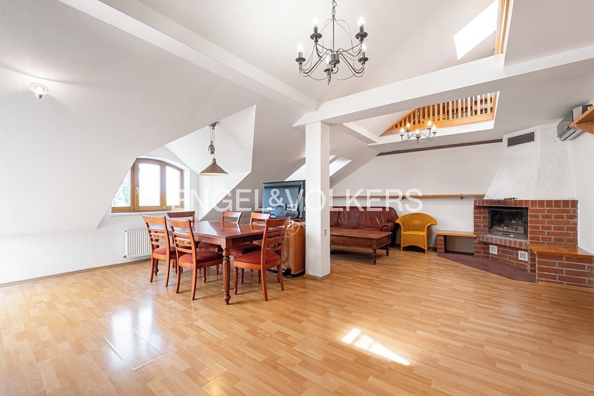Pronájem bytu 4+kk 173 m²