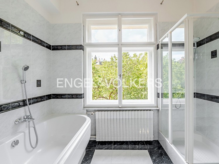 Квартира 5+1 в оренду, 146 м² (12 з 16)