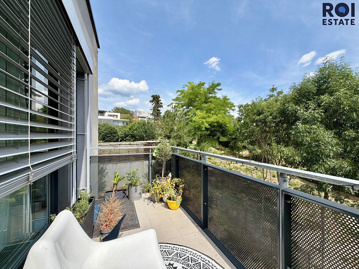 Pronájem bytu 3+kk 77 m²