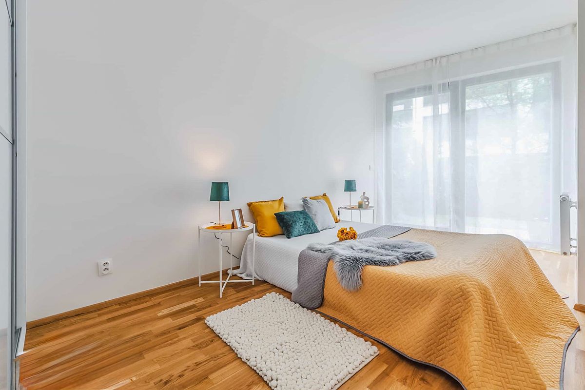 Pronájem bytu 2+kk 91 m² – fotografie 3