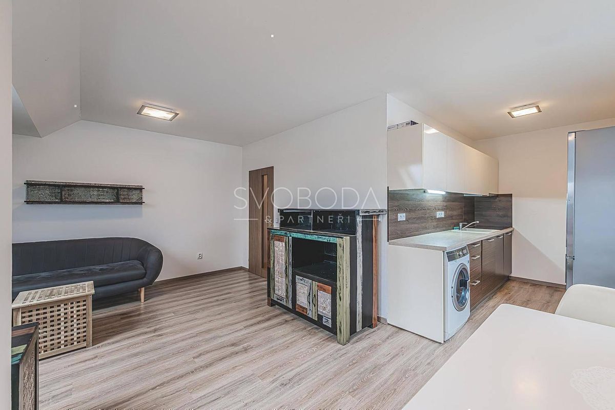 Pronájem bytu 2+kk 50 m²