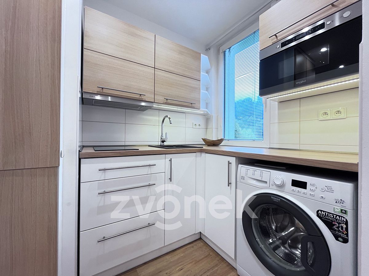 Pronájem bytu 2+kk 60 m²