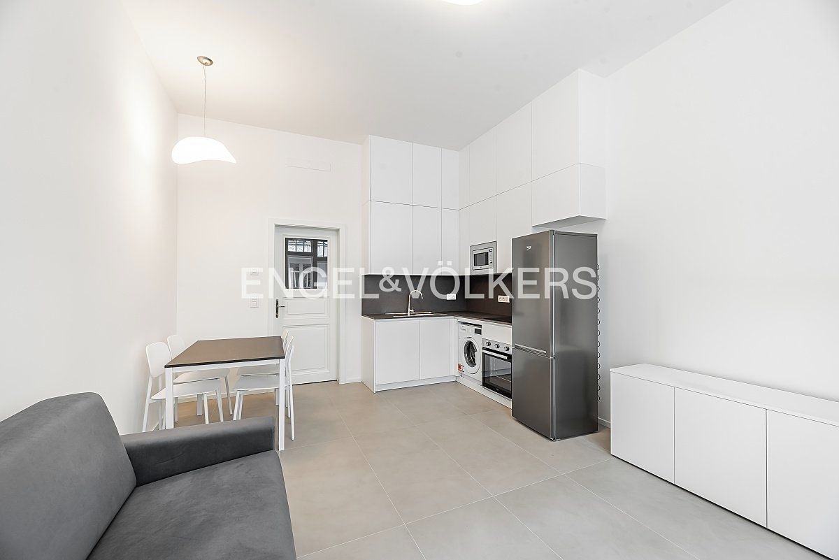 Pronájem bytu 2+kk 52 m² – fotografie 3