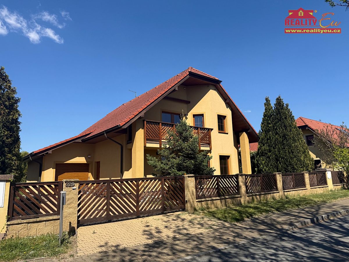 Prodej rodinného domu 177 m², pozemek 625 m²