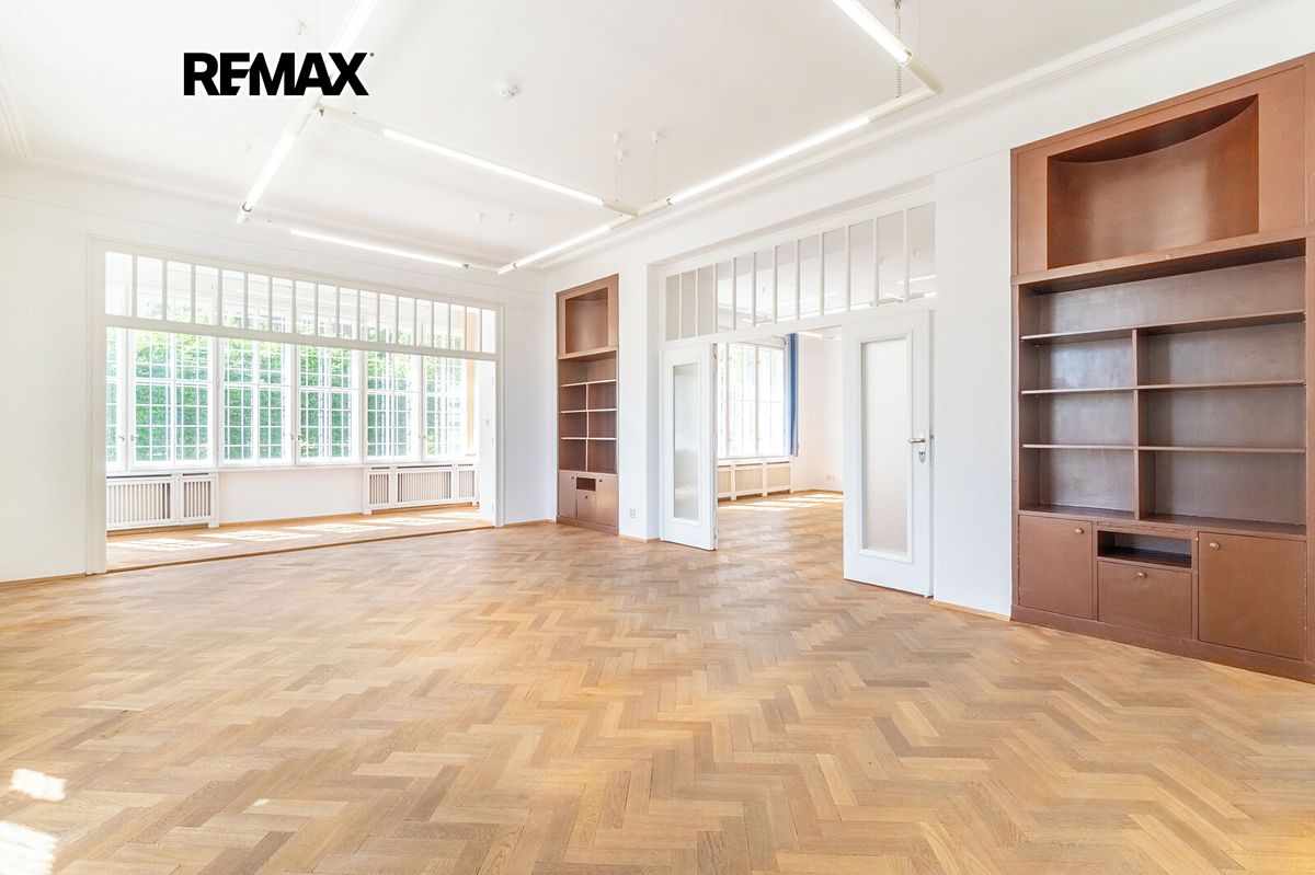 Prodej vily 564 m², pozemek 1325 m² – fotografie 4