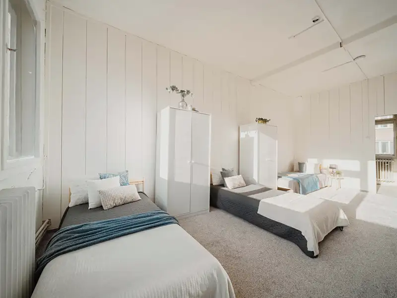 Pronájem bytu pokoje 18 m², Praha – náhled fotky 1