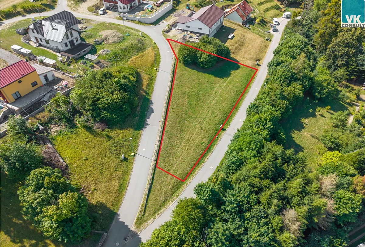Prodej stavebního pozemku 1056 m²