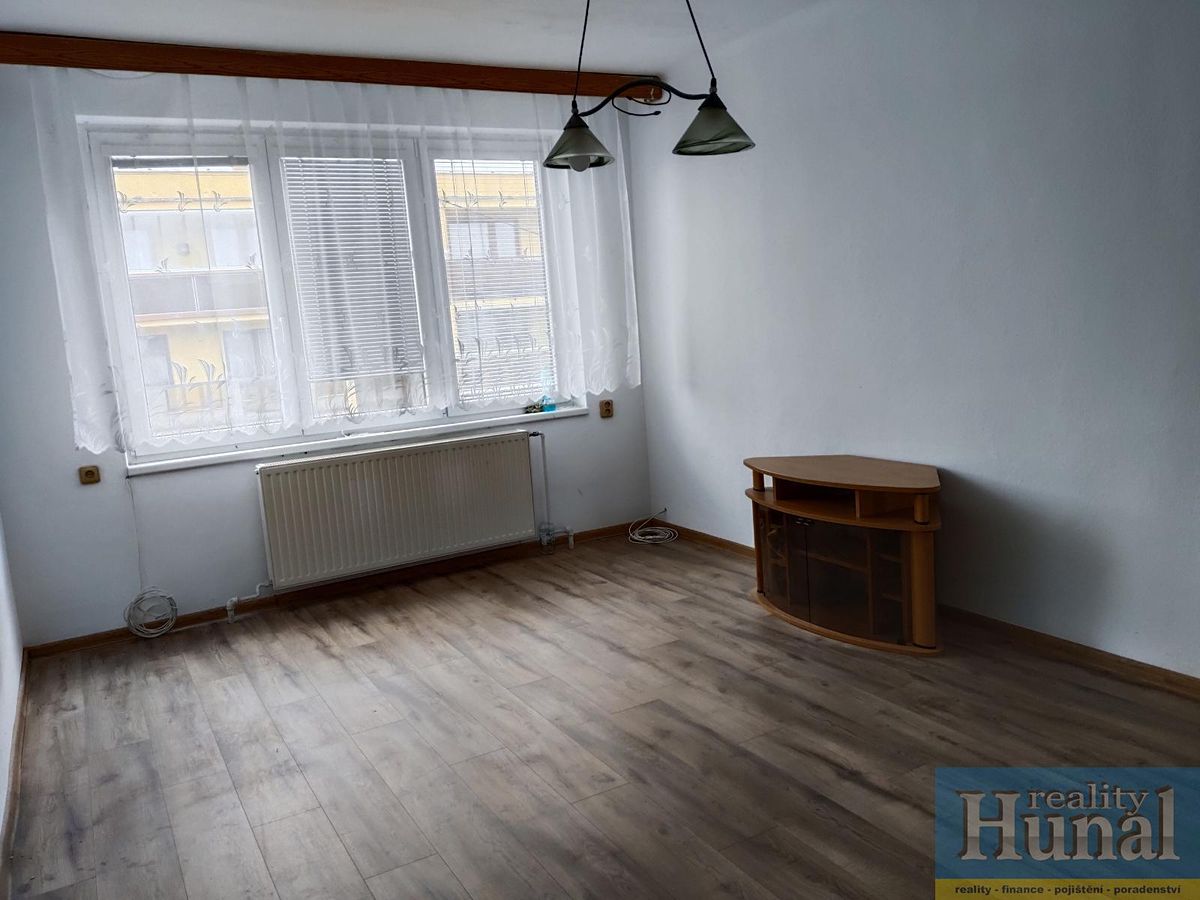 Pronájem bytu 4+1 95 m² – fotografie 4