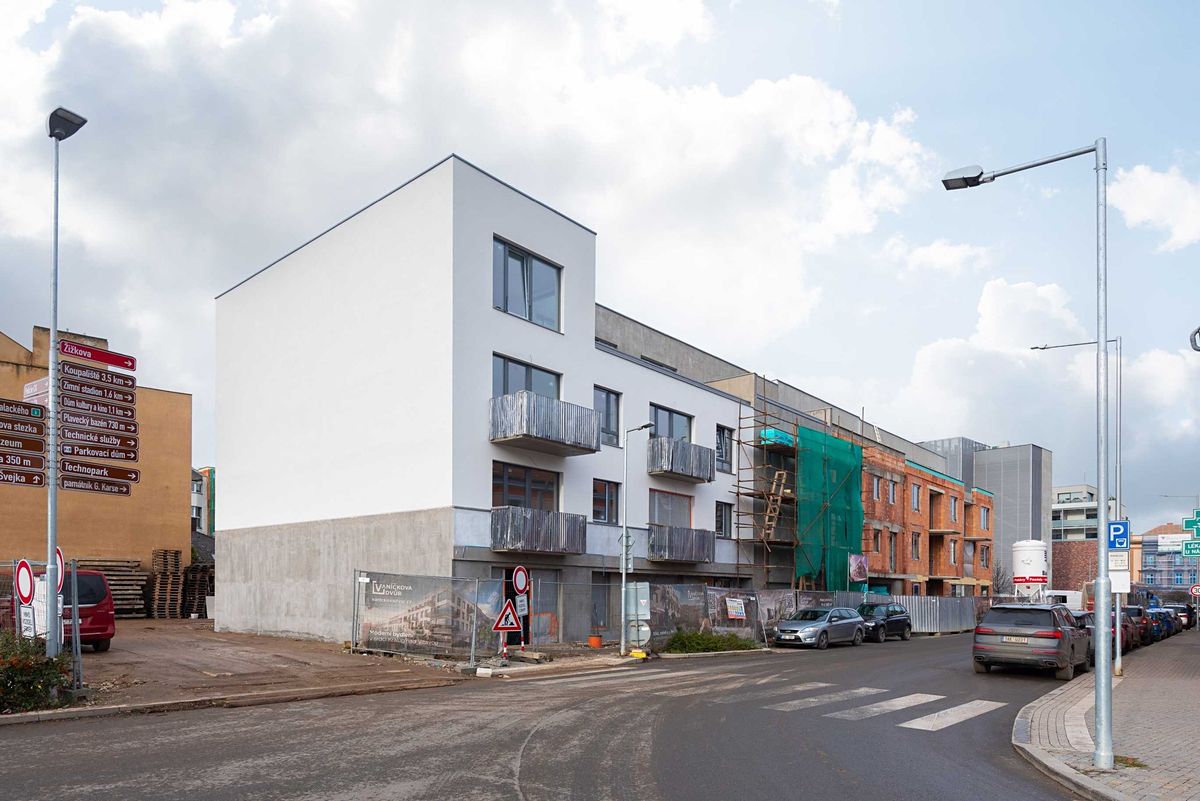 Pronájem obchodního prostoru 90 m² – fotografie 4