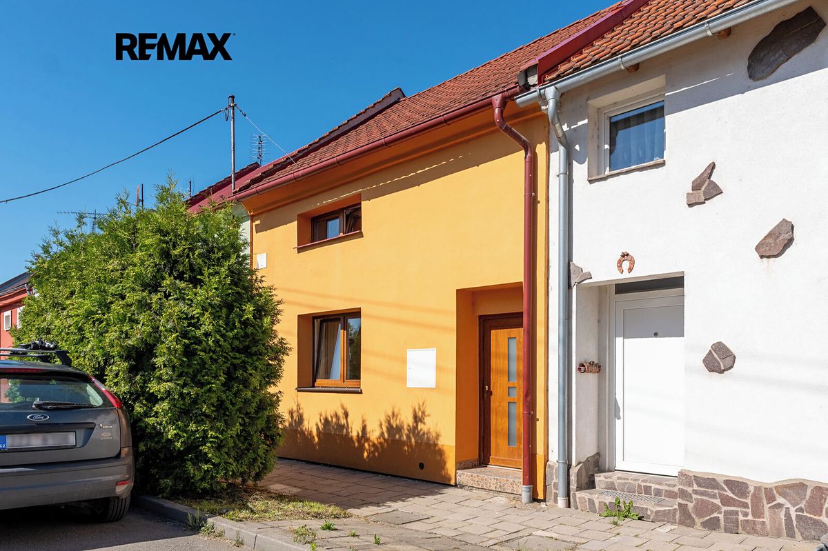 Prodej rodinného domu 100 m², pozemek 92 m²