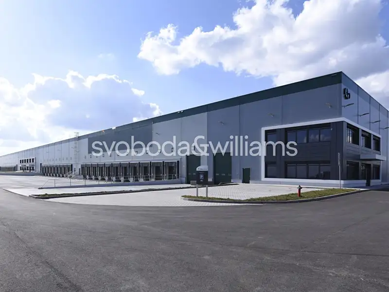 Pronájem výrobní haly, prostoru 3095 m², Syrovice – náhled fotky 3