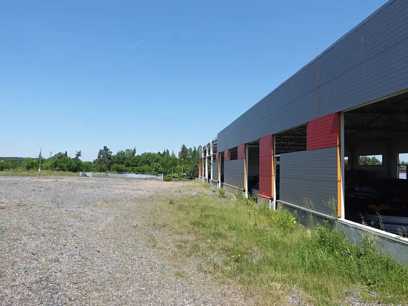 Prodej komerční nemovitosti 23612 m², Týnec nad Labem – náhled fotky 2