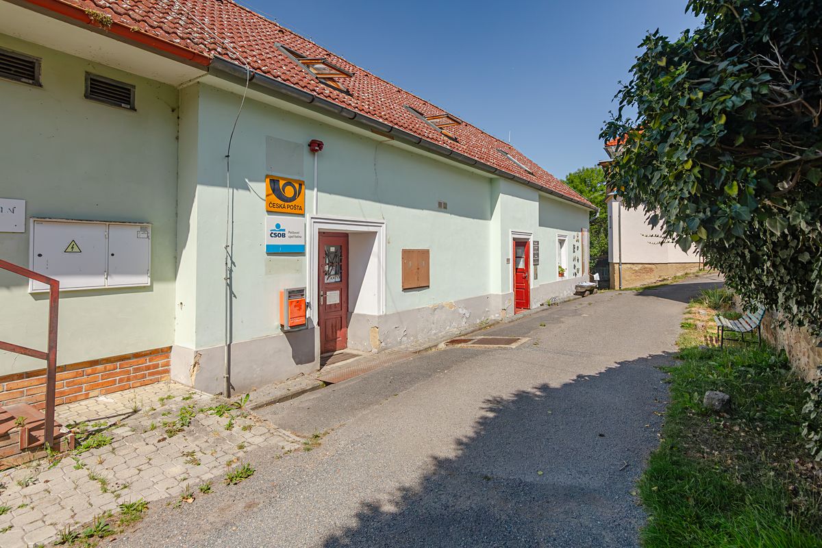 Prodej rodinného domu 377 m², pozemek 222 m² – fotografie 3