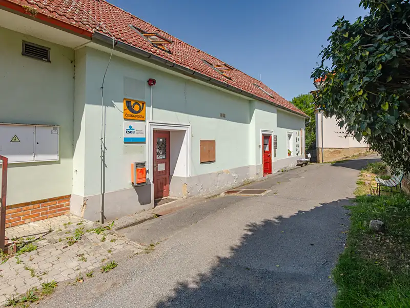 Prodej rodinného domu 377 m², pozemek 222 m², Skryje – náhled fotky 3