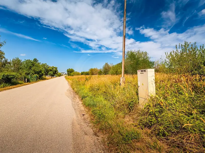 Prodej komerčního pozemku 4744 m², Hůry – náhled fotky 3