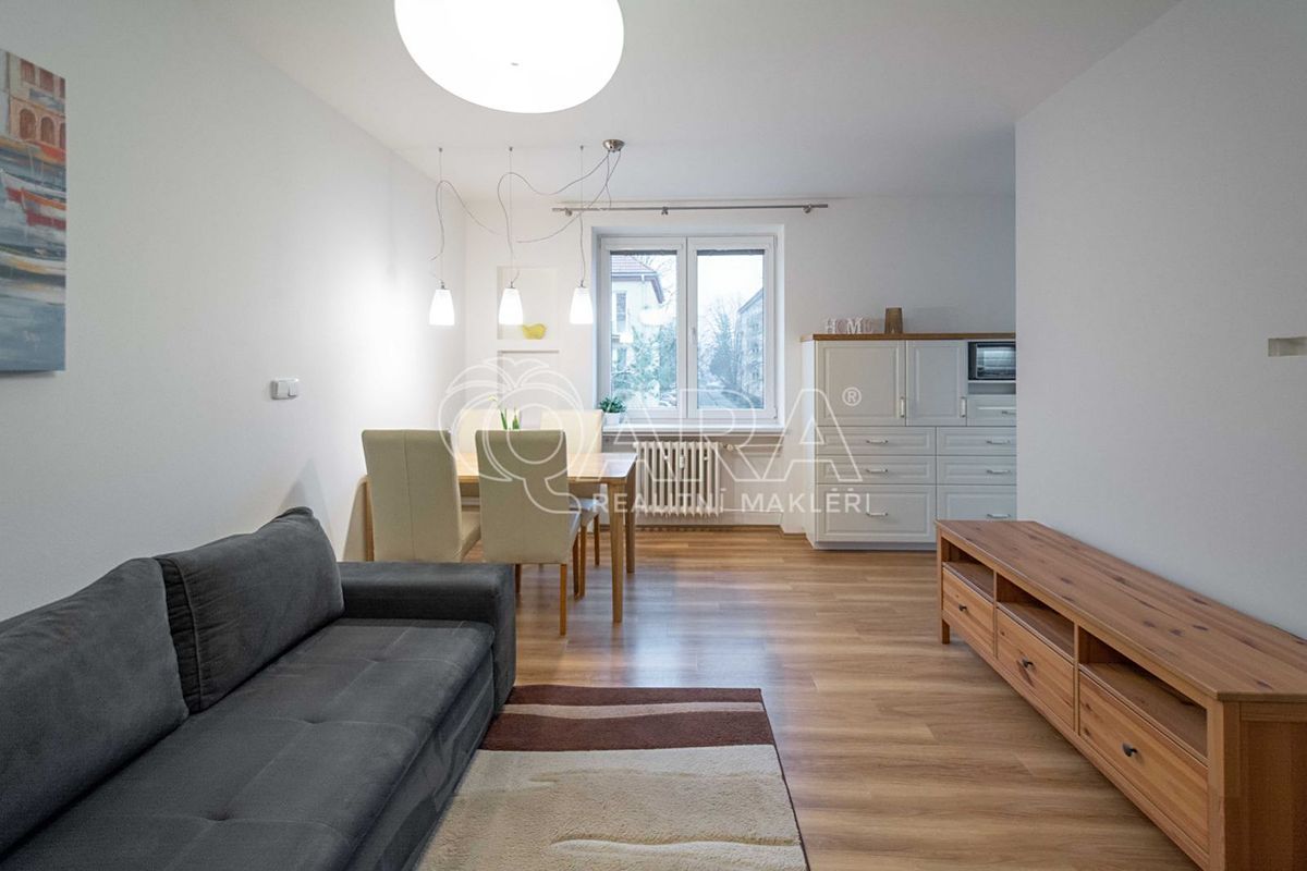 Pronájem bytu 3+kk 68 m²