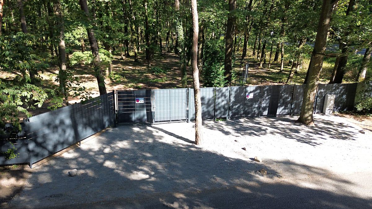 Prodej stavebního pozemku 3351 m²