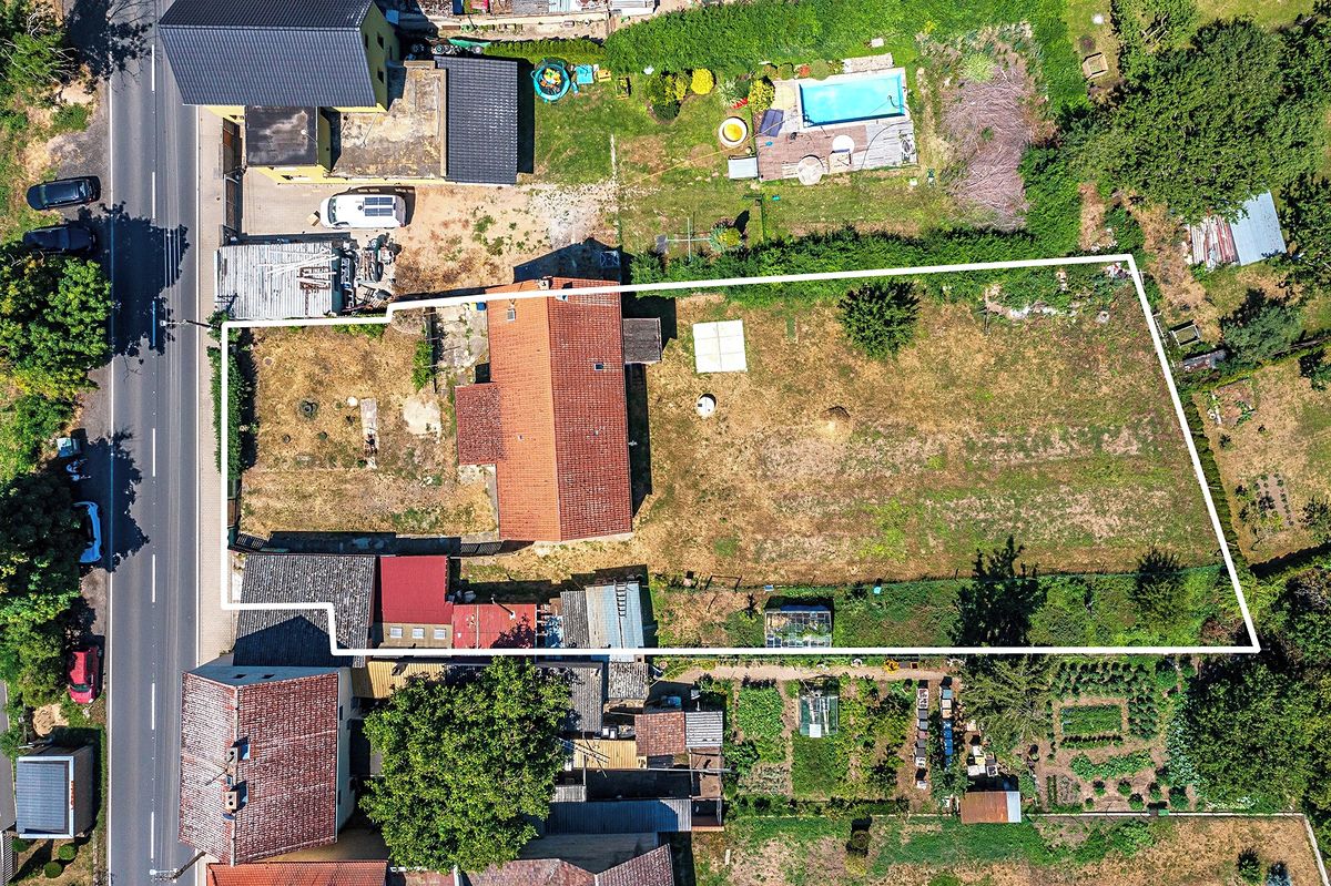 Prodej rodinného domu 117 m², pozemek 1671 m² – fotografie 2