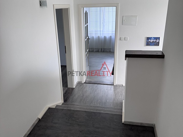 Prodej domu, 188 m² (18 z 38)