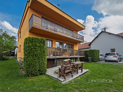 Prodej rodinného domu 391 m², pozemek 871 m²