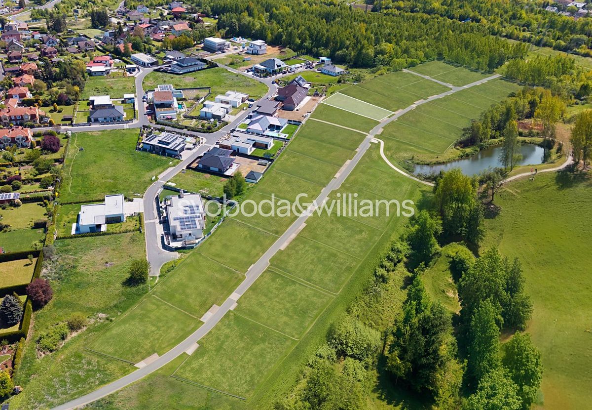 Prodej stavebního pozemku 1178 m²