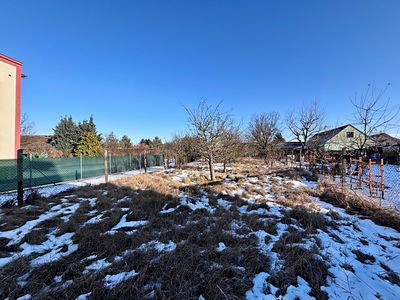 Prodej stavebního pozemku 898 m²