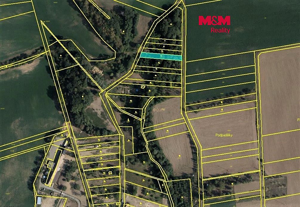 Prodej zahrady 649 m², Bařice-Velké Těšany – fotka 1 z 3