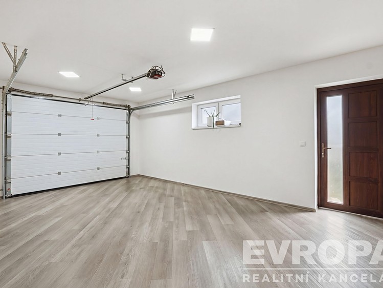 Будинок на продаж, 227 м² (18 з 24)