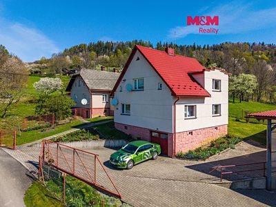 Prodej rodinného domu 80 m², pozemek 9001 m²