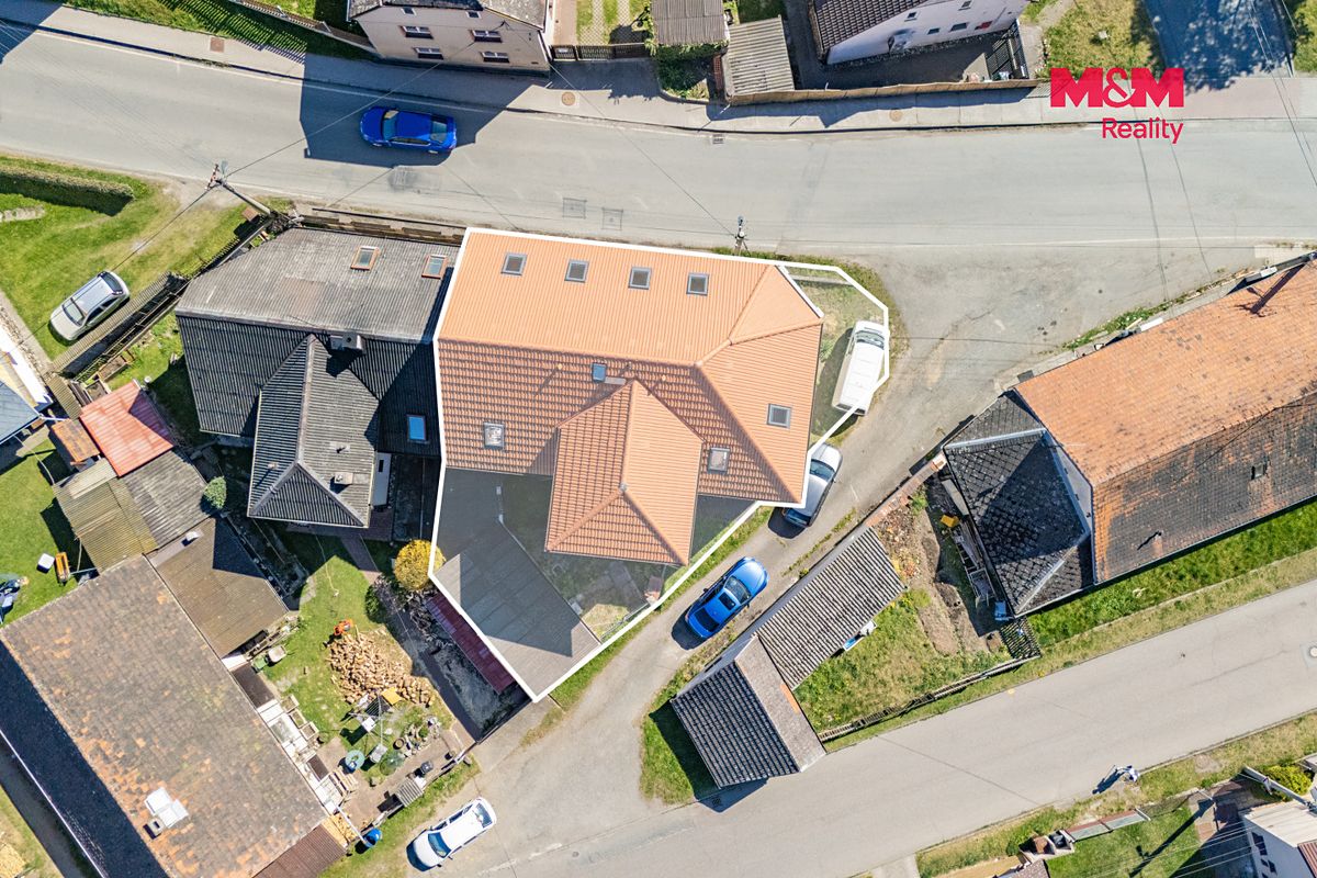 Prodej rodinného domu 430 m², pozemek 290 m² – fotografie 4