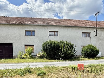 Prodej rodinného domu 250 m², pozemek 1996 m²