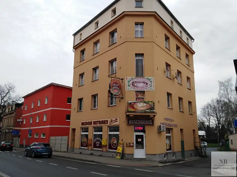 Pronájem bytu 3+kk 128 m², Karlovy Vary – náhled fotky 1