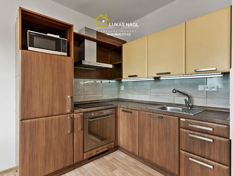 Pronájem bytu 2+kk 36 m², Jablonec nad Nisou – náhled fotky 2