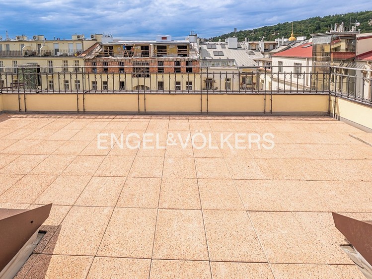 Квартира 4+kk в оренду, 173 м² (11 з 14)