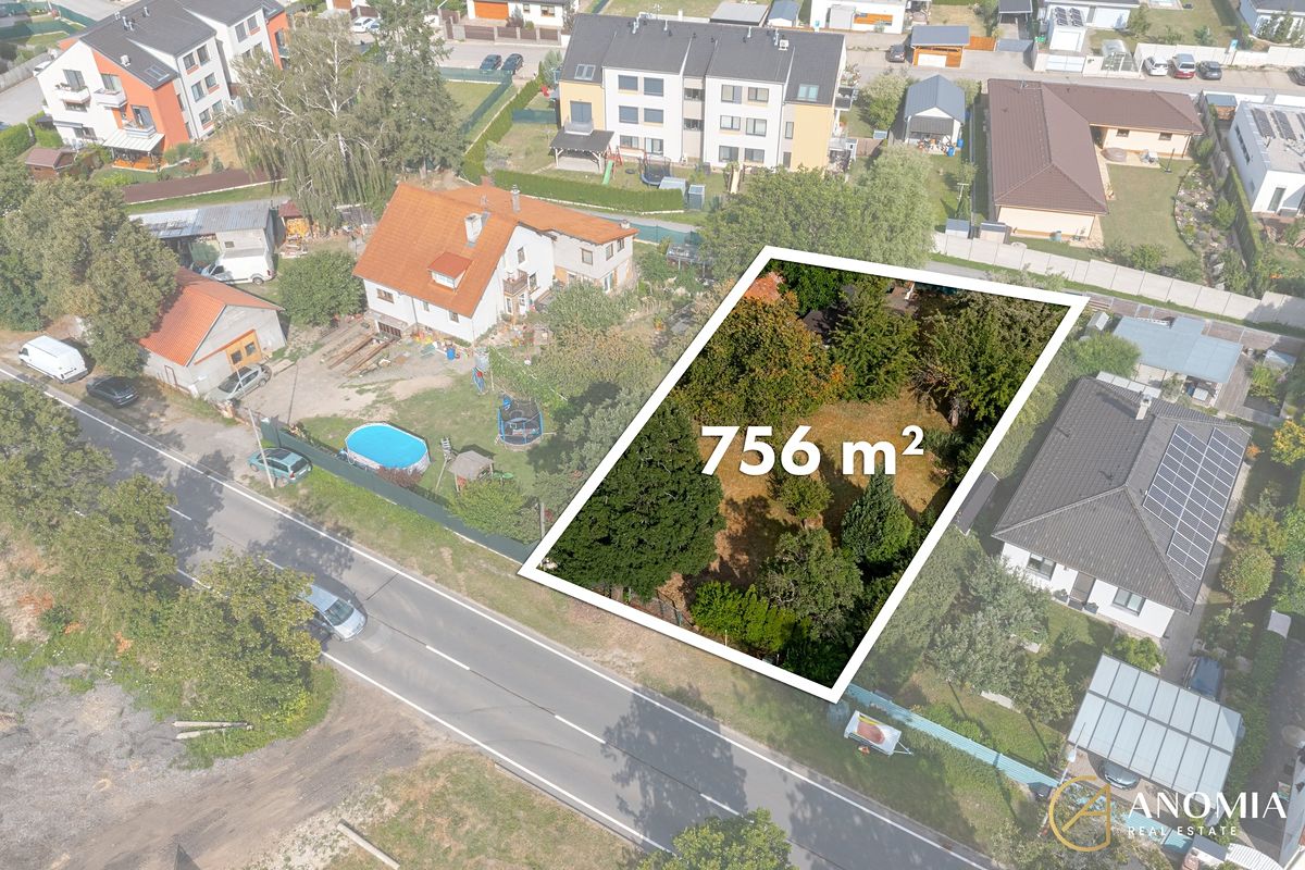 Prodej stavebního pozemku 756 m²